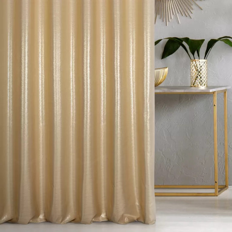 Zasłona szyta na taśmie 8 cm JULIETT złota z eleganckiej połyskującej tkaniny przetykanej lureksową nicią