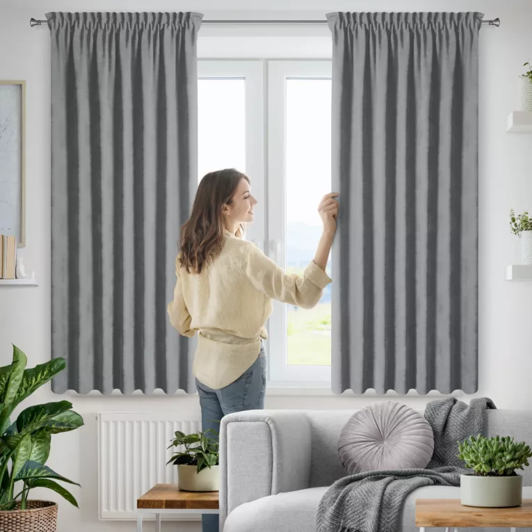 Zasłona szara z tkaniny welurowej 120x160 cm taśma - Dora Eurofirany