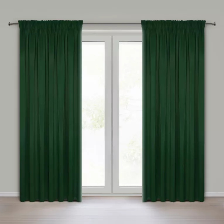 Zasłona zielona z gładkiej tkaniny zaciemniającej typu blackout 135x270 taśma PARISA Design 91 Eurofirany