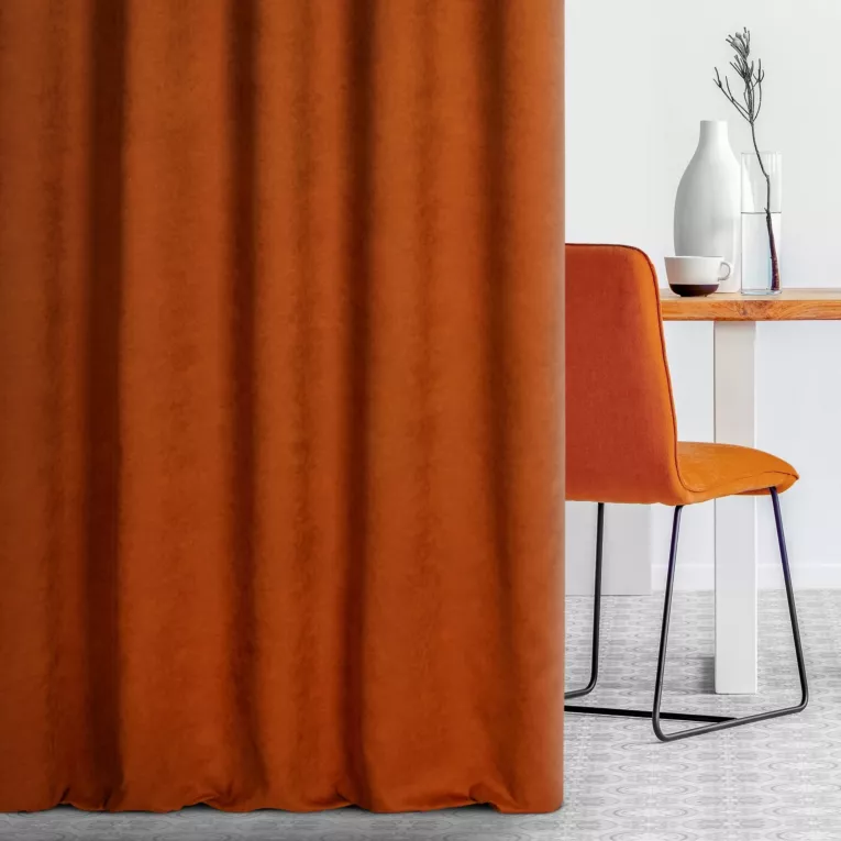 Tkanina zasłonowa miękka gładka o zamszowym chwycie Eurofirany