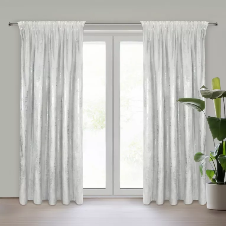 Zasłona biało, srebrzysta zdobiona błyszczącym przecieranym wzorem z welwetu 140x270 cm taśma RENIA Eurofirany