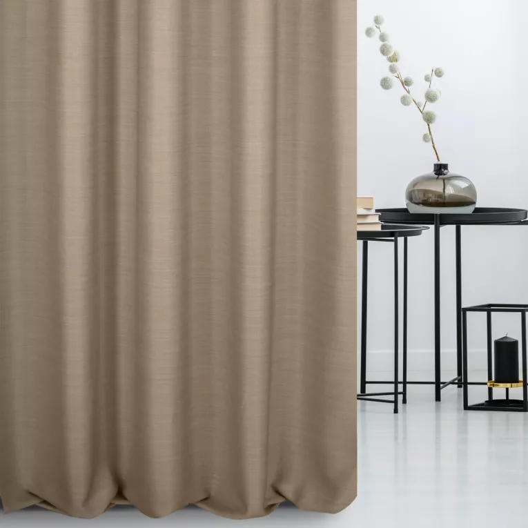 Zasłona szyta na flexach jasnobrązowa z miękkiej tkaniny o naturalnym splocie w stylu ekologicznym
