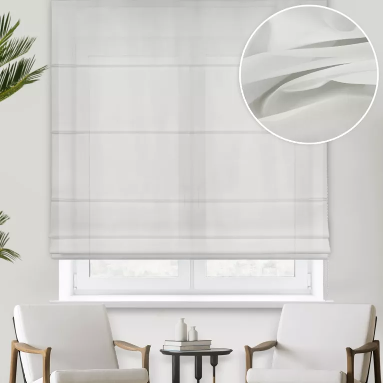 Roleta rzymska kremowa półprzezroczysta, z matowego woalu, o niestandardowej wysokości 340cm, wykończona obciążnikiem