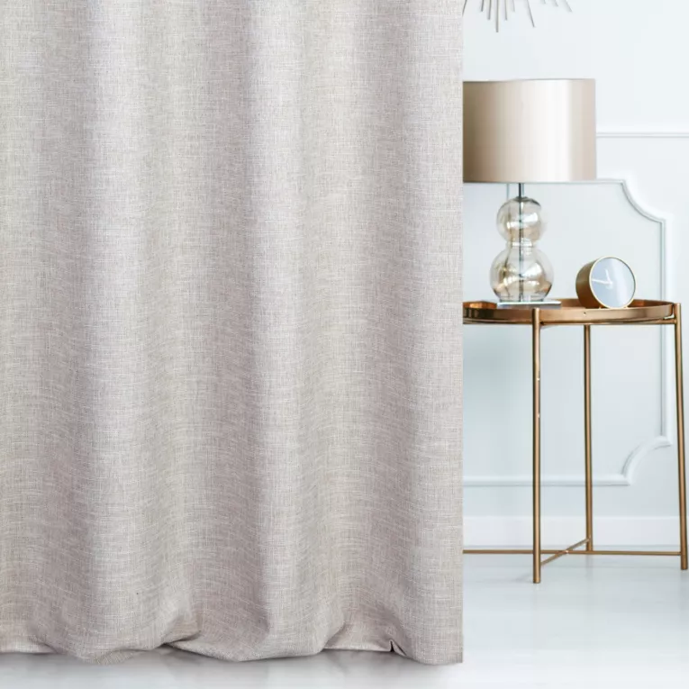 Zasłona szyta na taśmie fala GEONOA beżowa z miękkiej tkaniny o naturalnym charakterze z widocznym ozdobnym splotem