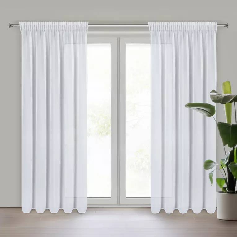Firana biała z lekkiej tkaniny szyfonowej z delikatnym połyskiem 135x270 cm taśma ARLETA Eurofirany