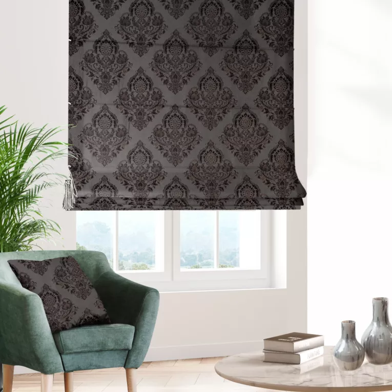 Roleta rzymska grafitowa tkanina w ornamentowy wzór, z dodatkiem połyskującej nici