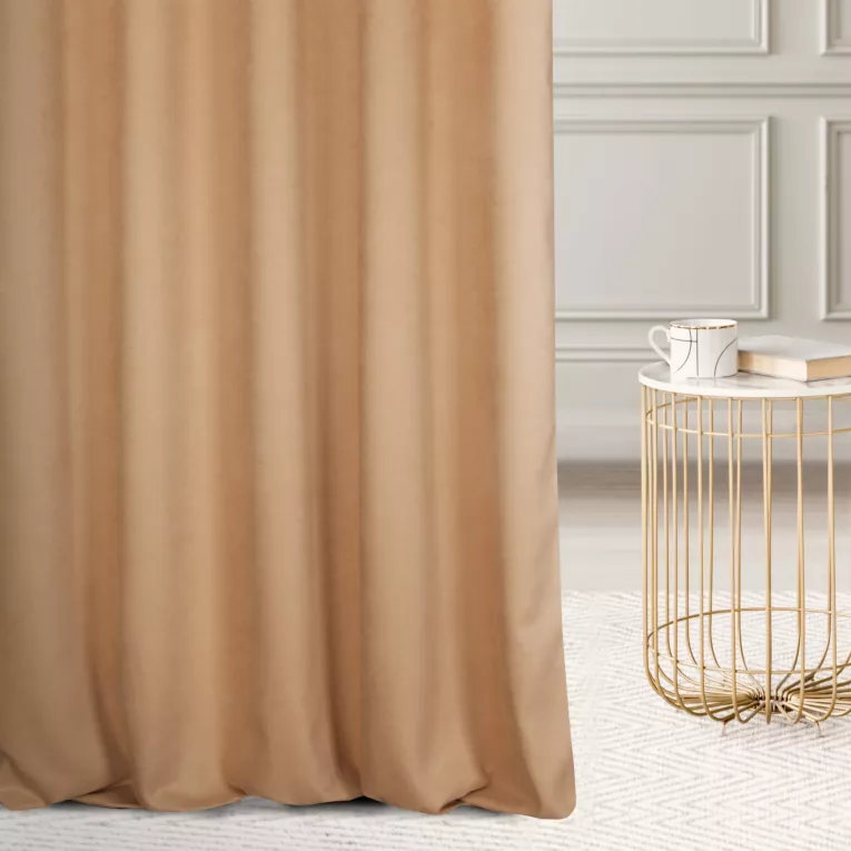 Zasłona szyta na taśmie 5 cm złota z miękkiej tkaniny o welurowej strukturze