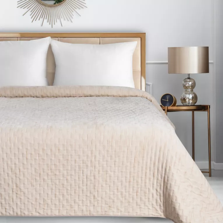 Narzuta szenilowa kremowa 220x240 cm pikowana metodą hot press HELEN1 Eurofirany