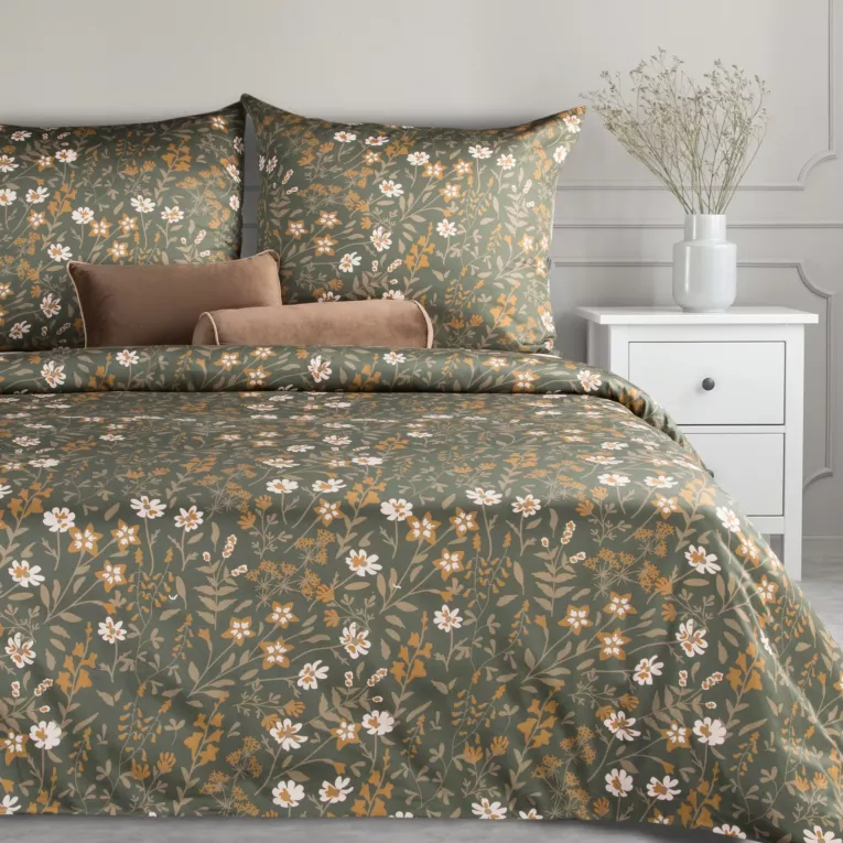 Pościel 220x200 cm z makosatyny bawełnianej kolor ciemnooliwkowy, musztardowy z motywem kwiatów REINA 48 Eurofirany