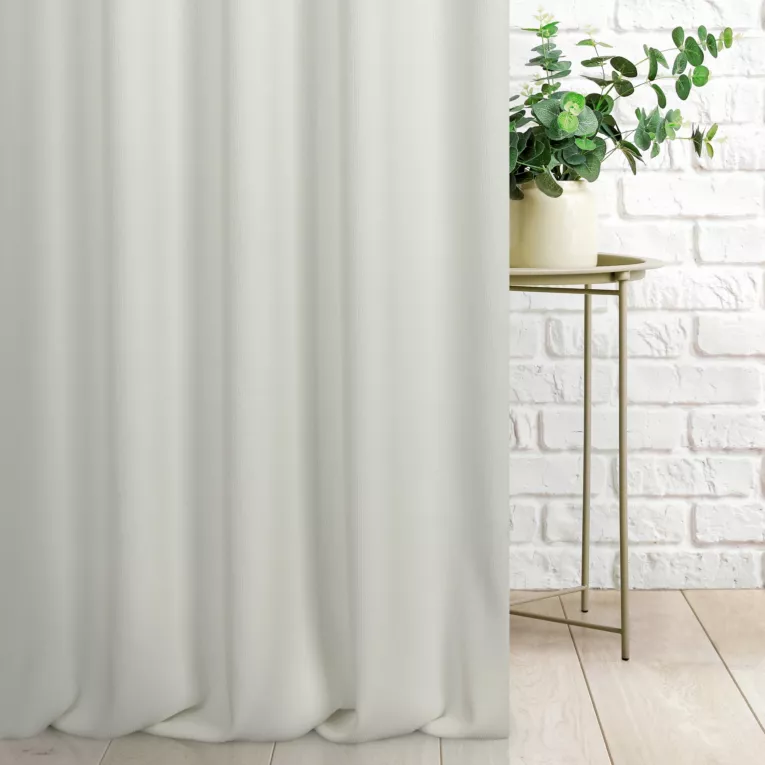 Zasłona szyta na taśmie fala naturalna z gładkiej, przyjemnej w dotyku tkaniny z efektem melanżu