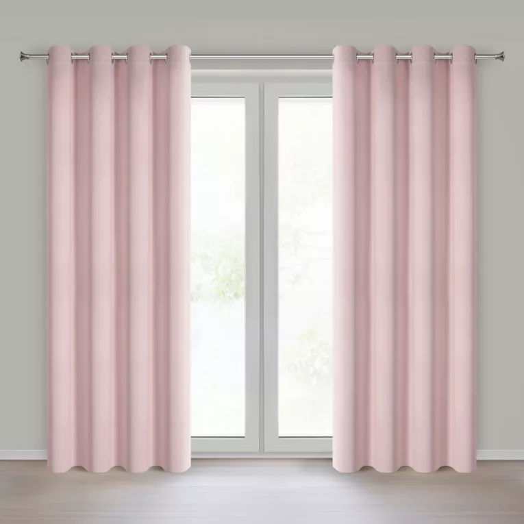 Zasłona pudrowo różowa zaciemniająca gładka 140x250 cm przelotka - NERISA Eurofirany