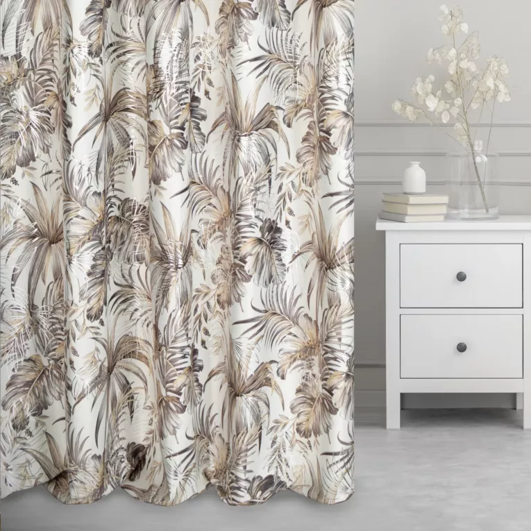 Zasłona szyta na taśmie 5 cm biało srebrna miękka, welwetowa, z nadrukowanym motywem botanicznym i błyszczącymi elementami