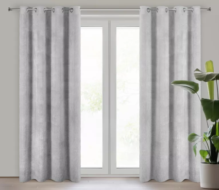 Zasłona srebrna z moherowej tkaniny 140x250 cm przelotka AGIS Eurofirany