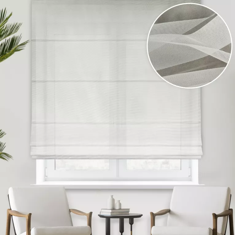 Roleta rzymska kremowa z delikatnej matowej tkaniny typu peru, wykończonej obciążnikiem o niestandardowej wysokości 350 cm