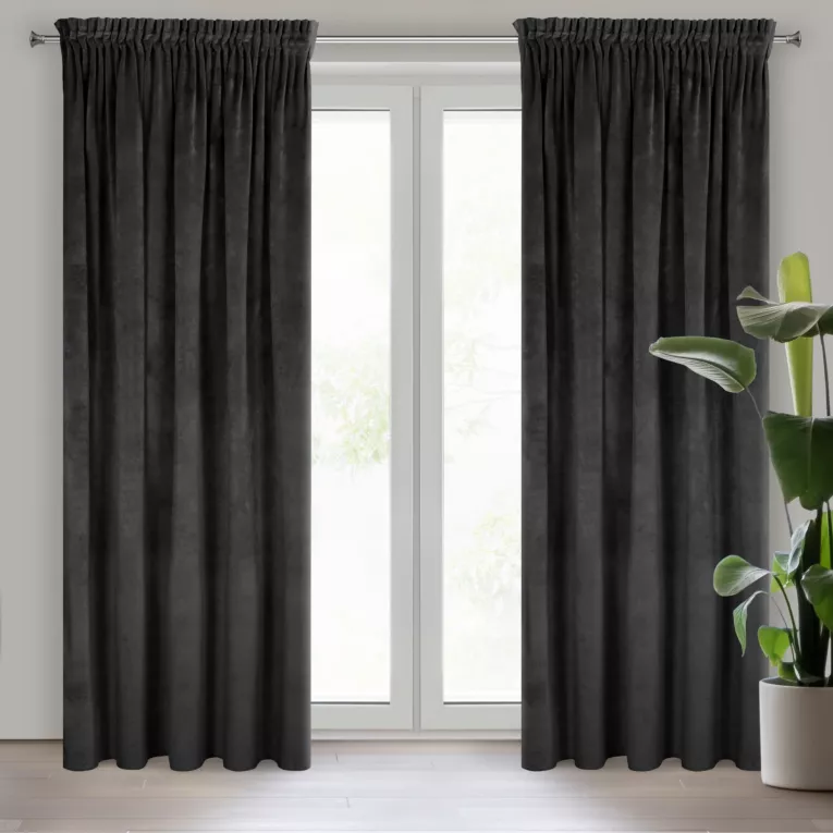 Zasłona czarna z ekskluzywnego matowego welwetu 140x270 cm taśma RIA Diva Line Eurofirany