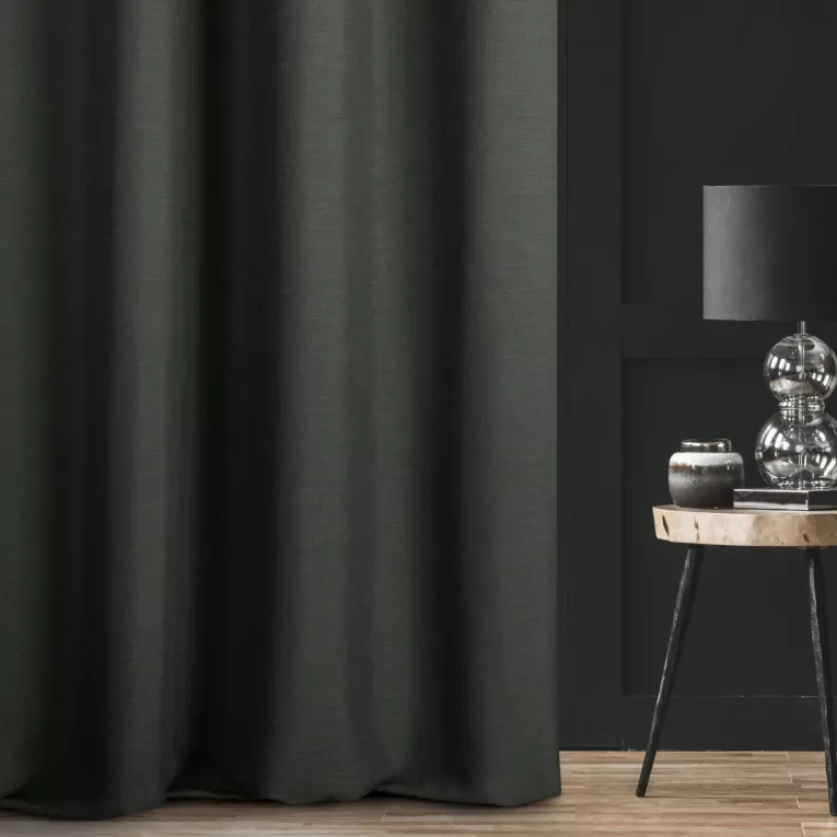 Zasłona szyta na flexach IVANA grafitowa z tkaniny o naturalnym charakterze z lnianym splotem