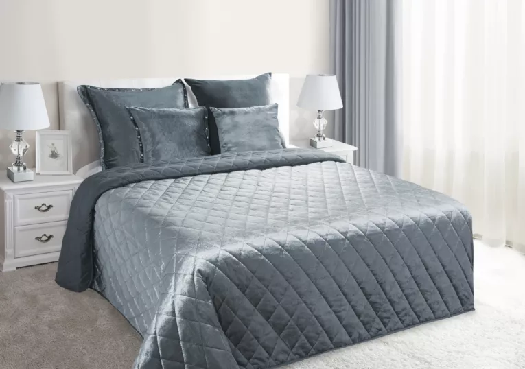 Narzuta na łóżko welwetowa pikowana Eurfirany