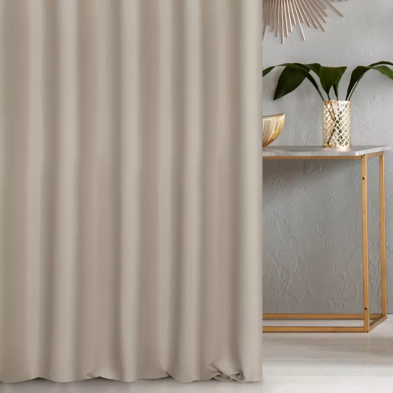 Zasłona szyta na taśmie fala jasnobrązowo brązowa z gładkiej tkaniny zaciemniającej typu dimout