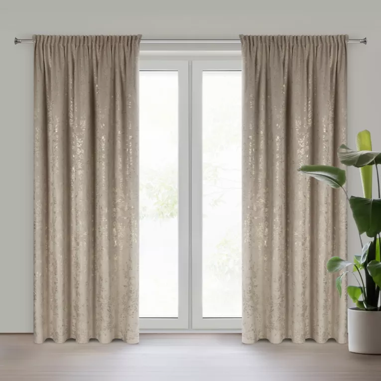 Zasłona beżowa zdobiona błyszczącym nadrukiem liści, welwetowa 140x270 cm taśma FELIS Eurofirany