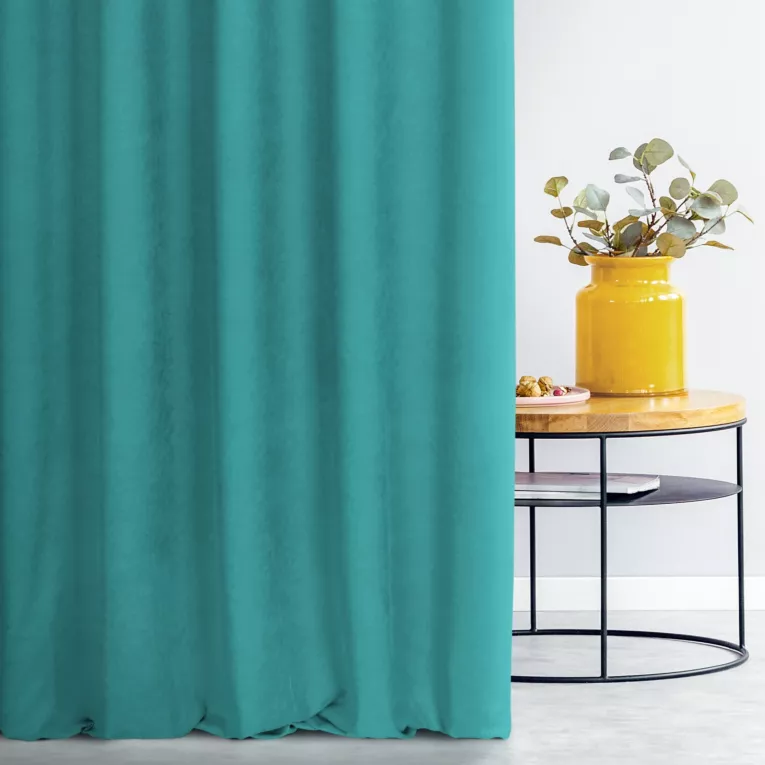 Zasłona szyta na taśmie fala ADESSA ciemnoturkusowa z miękkiej tkaniny o welurowej strukturze