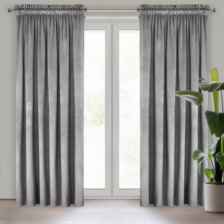 Zasłona stalowa z miękkiego welwetu 140x250 cm taśma SUZANA Eurofirany