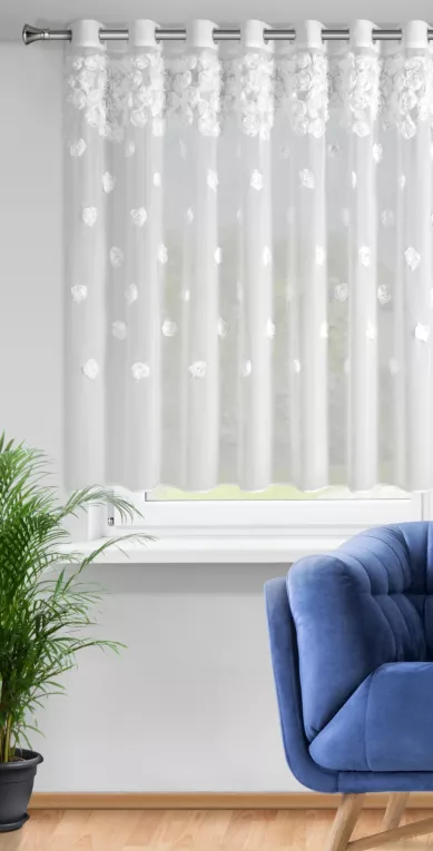 Firana biała z szyfonu zdobiona różami 3D 350x160 cm przelotka - DIANA Eurofirany