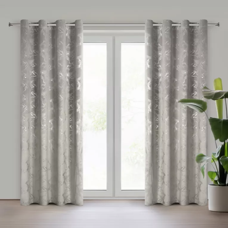 Zasłona stalowo, srebrna welwetowa zdobiona błyszczącym nadrukiem 140x250 cm przelotka - RAJA Eurofirany