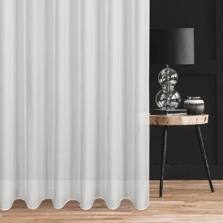 Tkanina firanowa grubsza matowa żorżeta zakończona szwem obciążającym Eurofirany