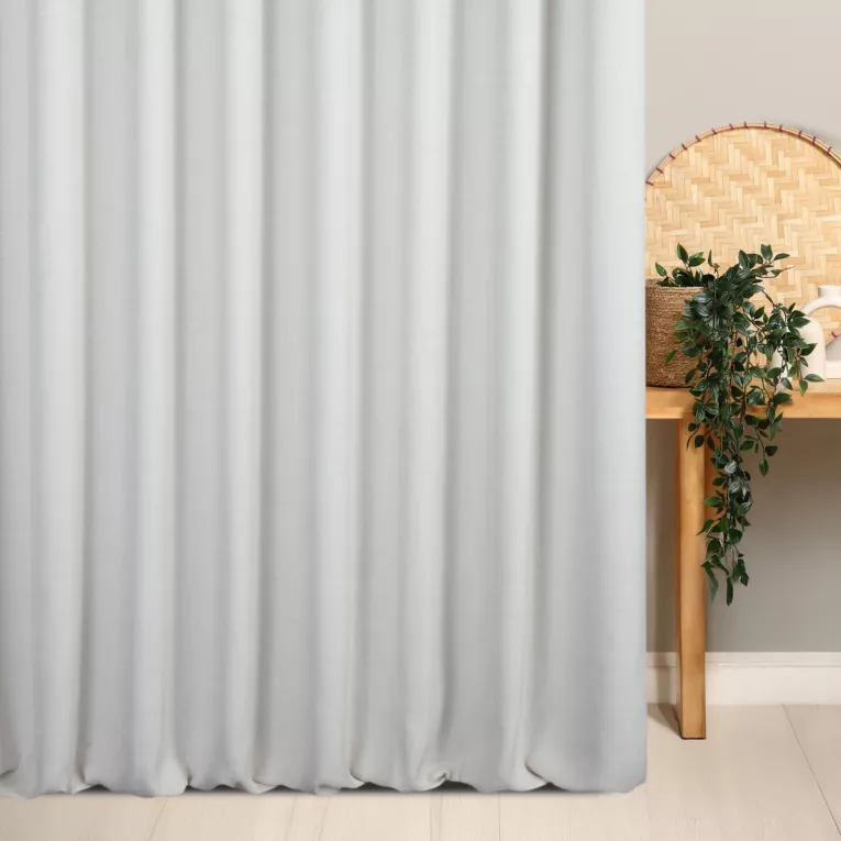 Zasłona szyta na taśmie 5 cm platynowa z tkaniny o naturalnym splocie z efektem melanżu