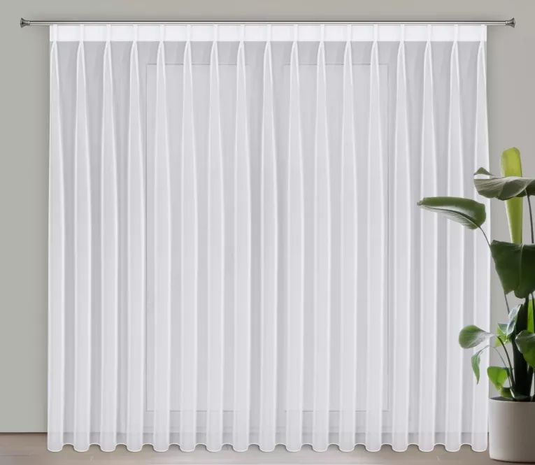 Firana biała z gładkiego mlecznego woalu wykończona szwem obciążającym VIOLET 300x220 cm flex 1:2 Eurofirany