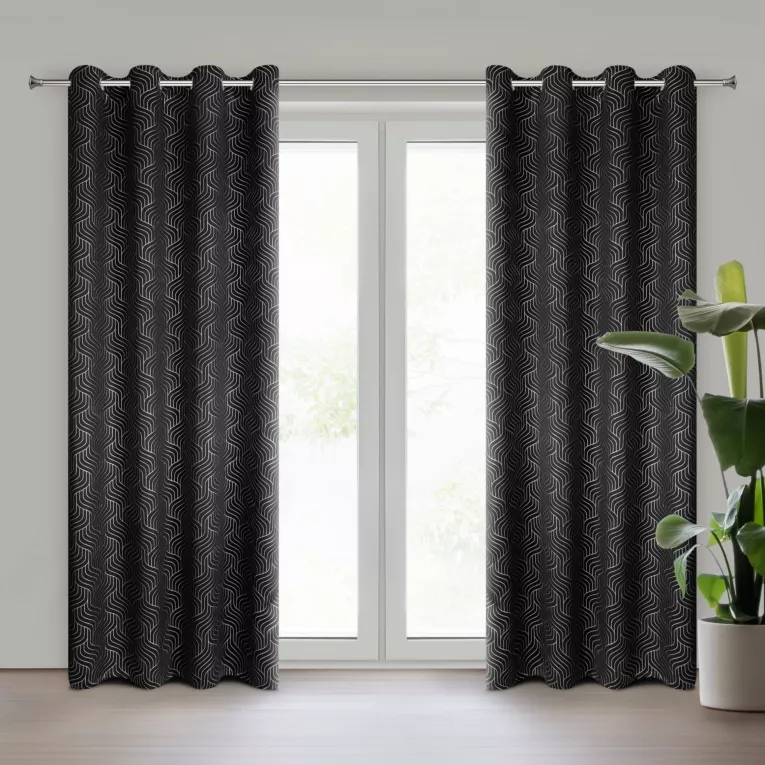 Zasłona czarno, srebrzysta z tkaniny typu blackout 140x250 cm przelotka OLETA Eurofirany