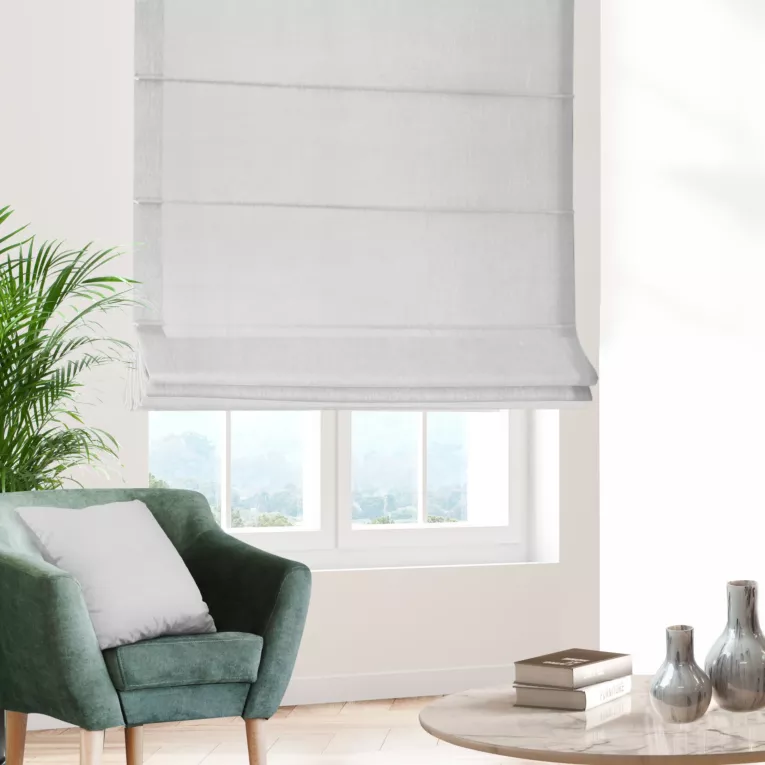 Roleta rzymska DORA - HIT biała z miękkiej tkaniny o welurowej strukturze