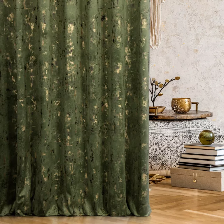 Tkanina zasłonowa z welwetu zdobiona błyszczącym nadrukiem przecierki Eurofirany