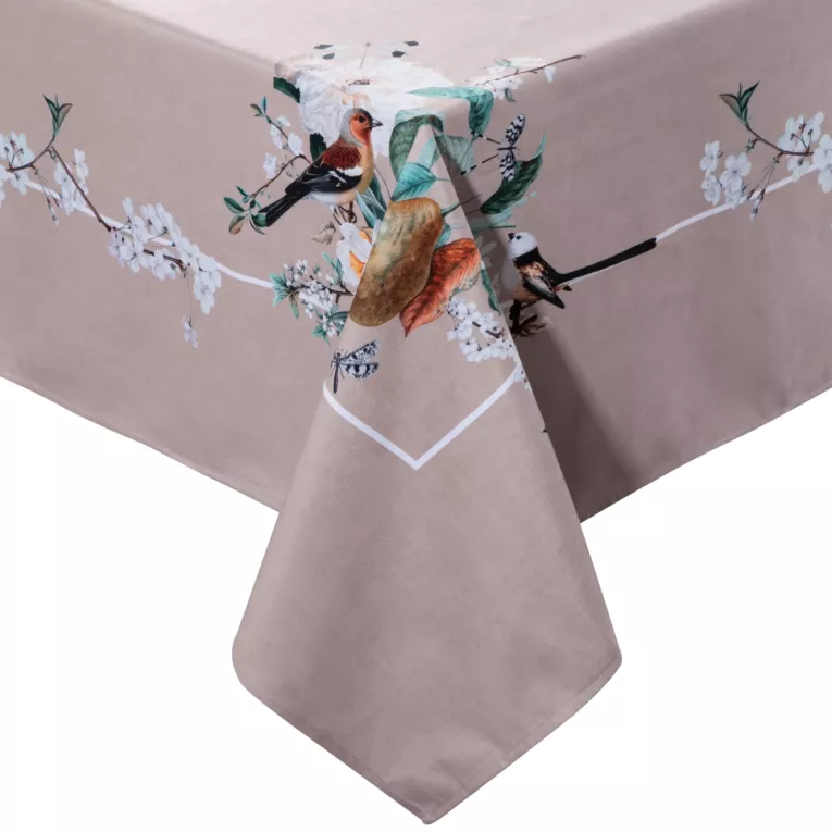 Obrus ciemnobeżowy, zielony 140x220 cm SUMMER 5 z nadrukowanym motywem roślinno-zwierzęcym