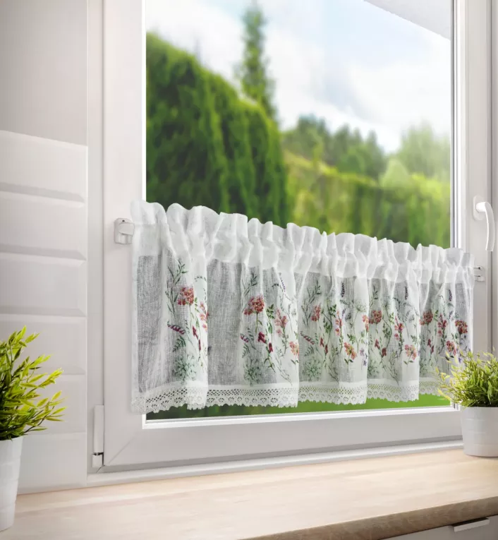 Zazdrostka biało, zielona z etaminy z nadrukiem letnich kwiatów polnych i koronką 150x30 cm tunel SYLWIA Eurofirany