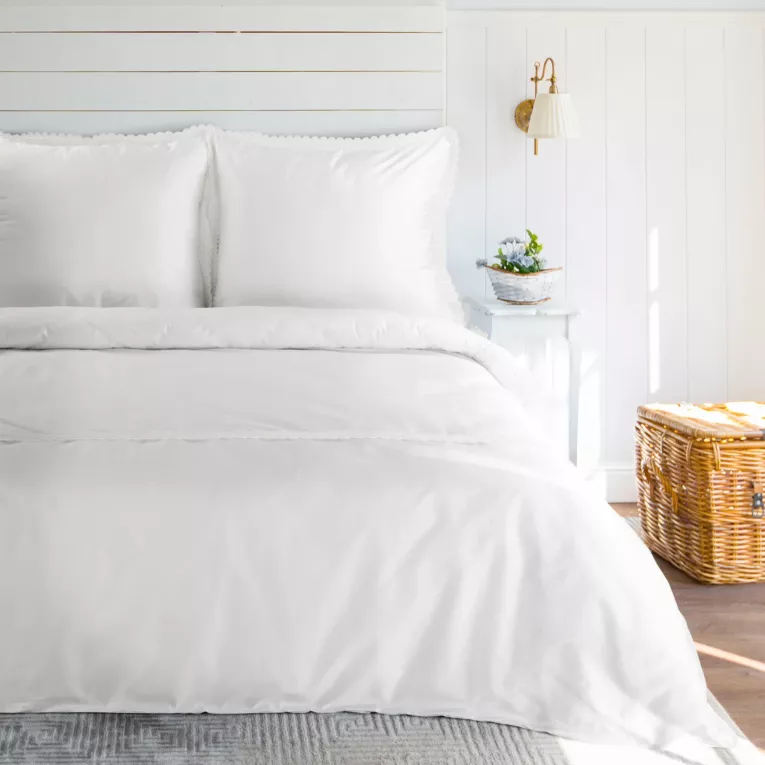 Pościel 220x200 cm z satyny bawełnianej kolor biały zdobiona elegancką koronką RETRO 6 Eurofirany