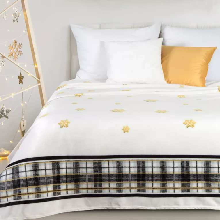 Koc akrylowy 150x200 cm biało, złoty świąteczny z motywem śnieżynek ANGEL Eurofirany