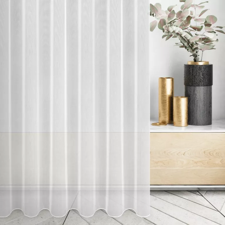 Tkanina firanowa gładka matowa z delikatnym efektem deszczyku Eurofirany