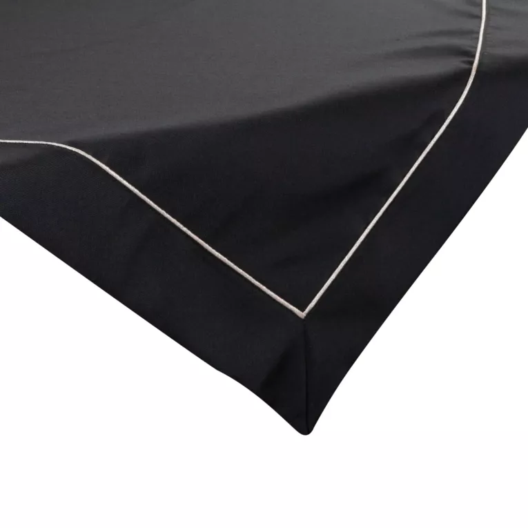 Bieżnik na stół czarny 85x85 cm KARIN z ozdobną listwą oraz złotą wypustką w eleganckim opakowaniu