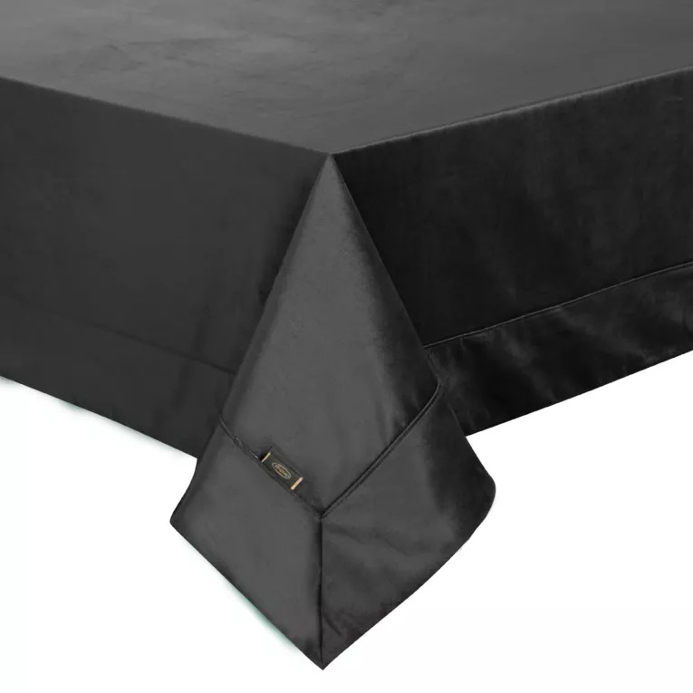 Obrus czarny 145x220 cm welwetowy VELVET z ozdobną listwą