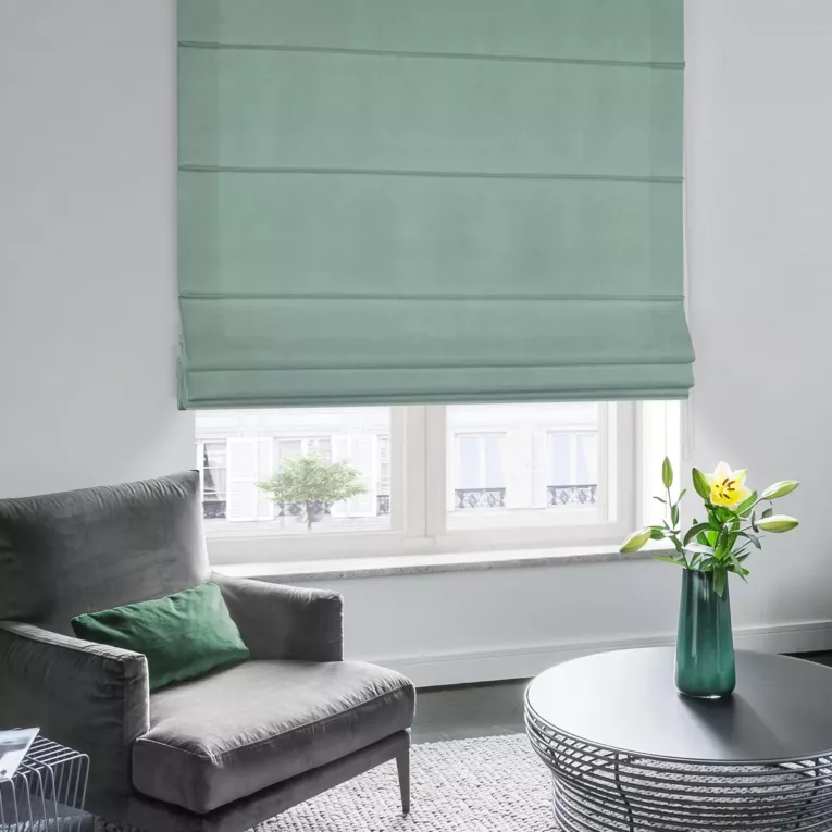 Roleta rzymska AGNES morska z miękkiej półmatowej tkaniny welwetowej