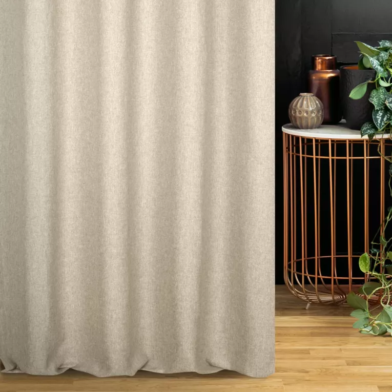 Zasłona szyta na flexach beżowa z tkaniny w stylu eko i efektem melanżu