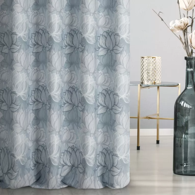 Tkanina zasłonowa o zamszowym chwycie z nadrukiem kwiatów Eurofirany