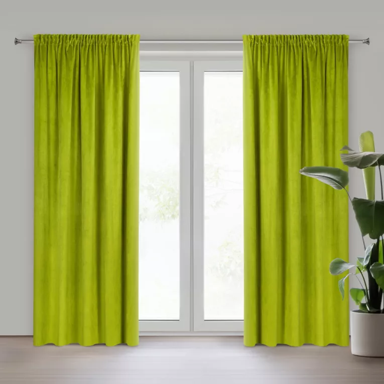 Zasłona oliwkowa z gładkiego welwetu 140x300 cm taśma PIERRE Eurofirany