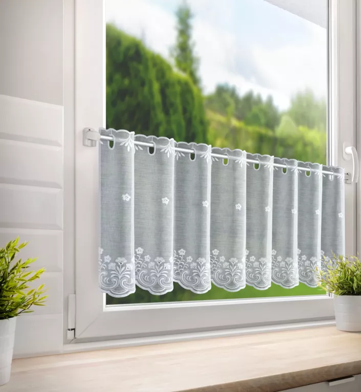 Tkanina firanowa zazdrostka z etaminy z haftem i cyrkoniami Eurofirany