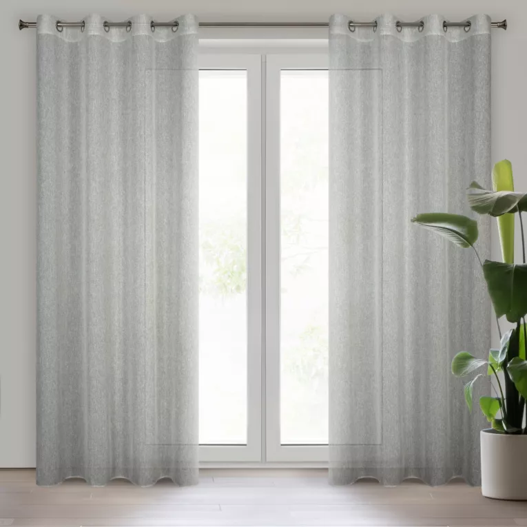 Zasłona popielata z siateczki przetykana srebrną nicią 140x250 cm przelotka KENDAL Eurofirany