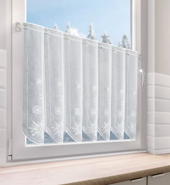 Tkanina firanowa zazdrostka zdobiona świątecznym haftem Eurofirany