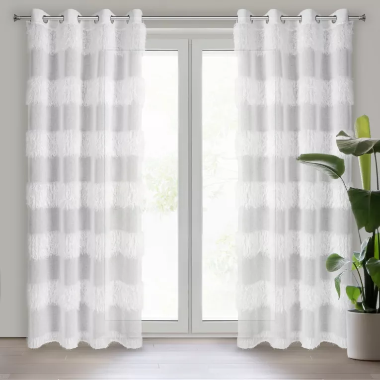 Firana Margaret z etaminy w pasy z puszystej tkaniny z wystającymi nitkami 140x250 cm Eurofirany