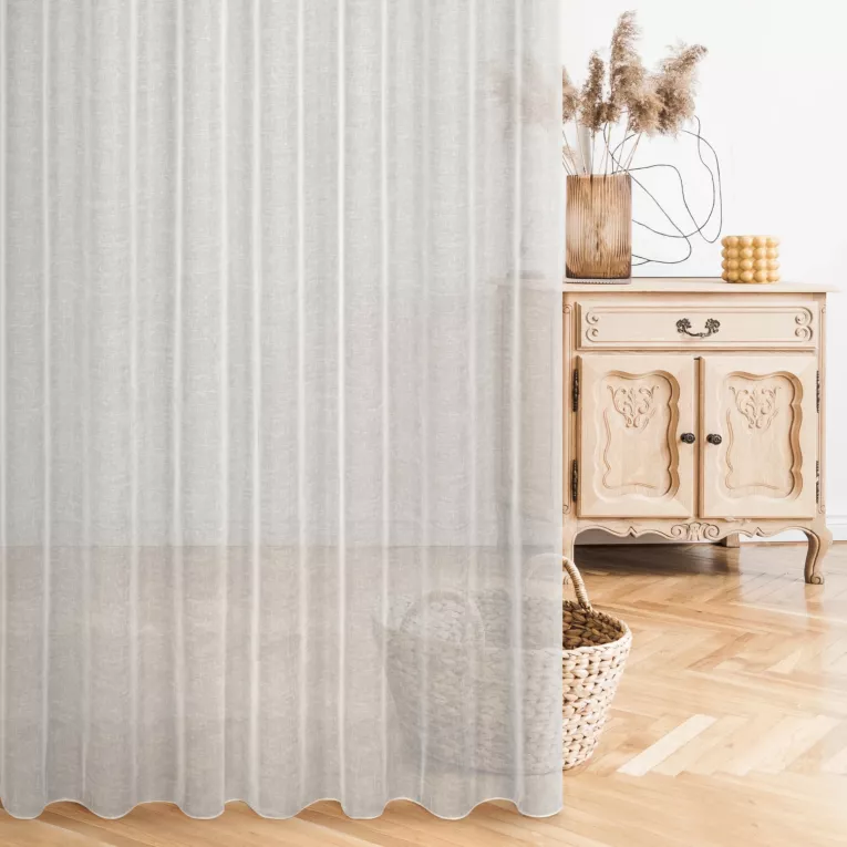 Tkanina firanowa gładka, matowa etamina o luźnym splocie, z kolekcji Eva Minge Eurofirany