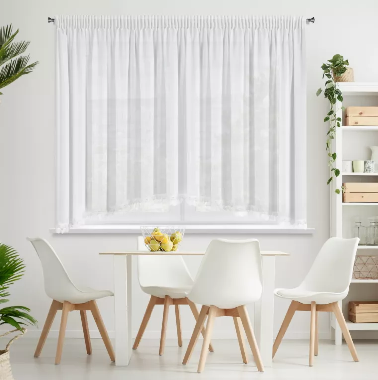 Firana typu łuk biała z szyfonu zdobiona aplikacją 400x160 cm taśma  - LORETA Eurofirany